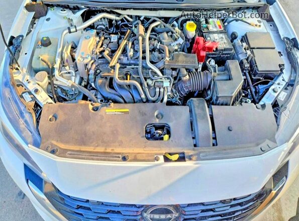 3N1AB8CV0RY267732 2024 NISSAN SENTRA Белый Вид задней части салона