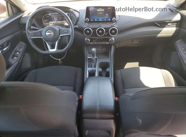 3N1AB8CV0RY275524 2024 NISSAN SENTRA Темно-бордовый Вид панели приборов