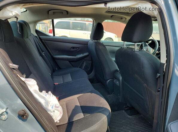 3N1AB8CV0RY309932 2024 NISSAN SENTRA Gray Հետևի նստատեղերի տեսք