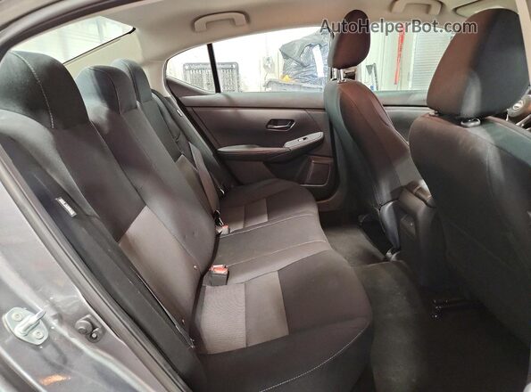 3N1AB8CV0RY345071 2024 NISSAN SENTRA Gray Vista de los asientos traseros