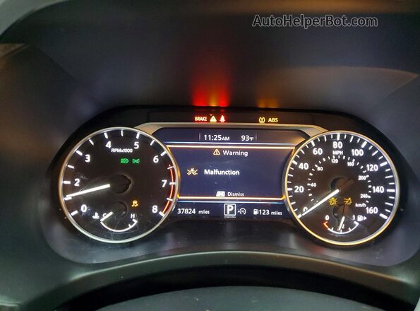 3N1AB8CV0SY280776 2025 NISSAN SENTRA Белый Вид щитка приборов