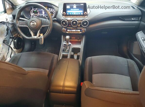 3N1AB8CV0SY280776 2025 NISSAN SENTRA Белый Вид панели приборов