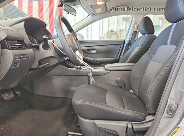 3N1AB8CV0SY284021 2025 NISSAN SENTRA Gray წინა სალონის ხედი