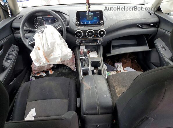 3N1AB8CV0SY388198 2025 NISSAN SENTRA Gray Dashboard view