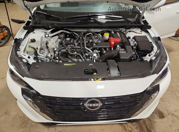 3N1AB8CV0SY417618 2025 NISSAN SENTRA White Widok wnętrza z tyłu