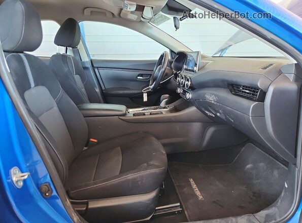 3N1AB8CV1MY309897 2021 NISSAN SENTRA Blue Front interior view