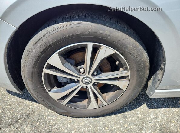 3N1AB8CV1PY279563 2023 NISSAN SENTRA Silver 
