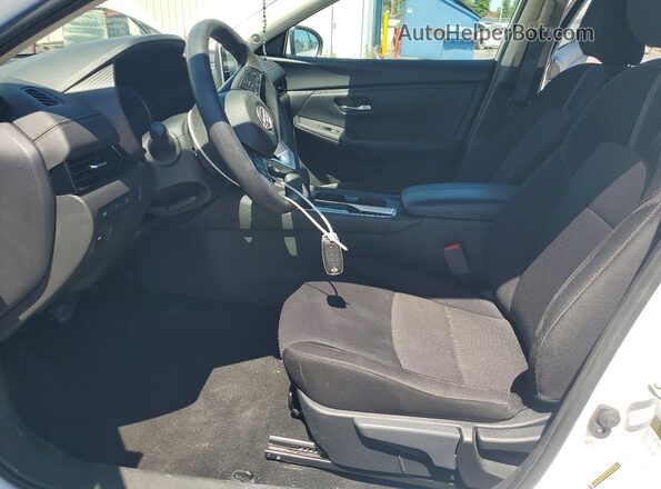 3N1AB8CV1RY251684 2024 NISSAN SENTRA Белый Вид салона спереди