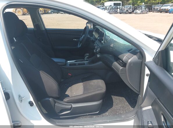 3N1AB8CV1SY289132 2025 NISSAN SENTRA Белый Вид салона спереди