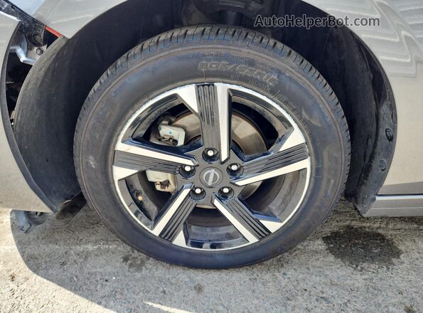 3N1AB8CV1SY290328 2025 NISSAN SENTRA Gray Vista interior de 360 grados