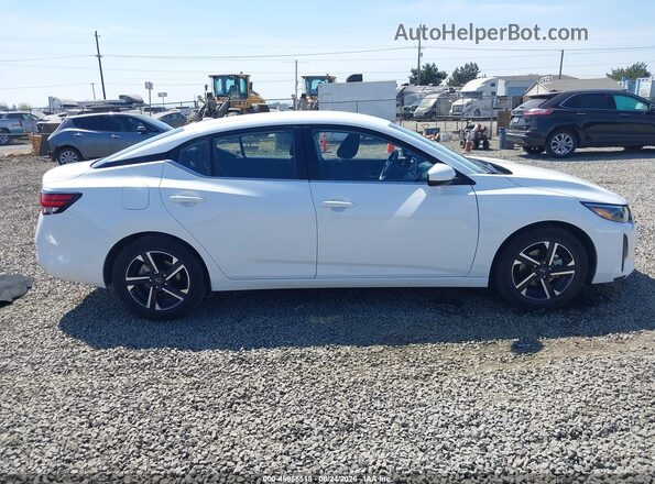 3N1AB8CV1SY296551 2025 NISSAN SENTRA White Widok wnętrza z tyłu