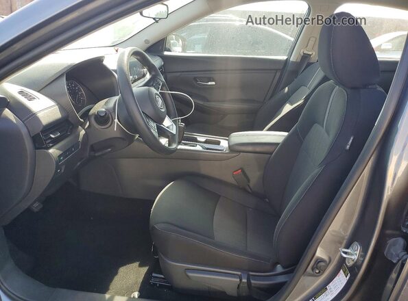 3N1AB8CV1SY337017 2025 NISSAN SENTRA Silver Սալոնի դիմացի տեսք