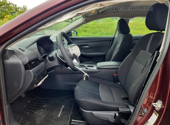 3N1AB8CV1SY374844 2025 NISSAN SENTRA Burgundy Вид салону спереду