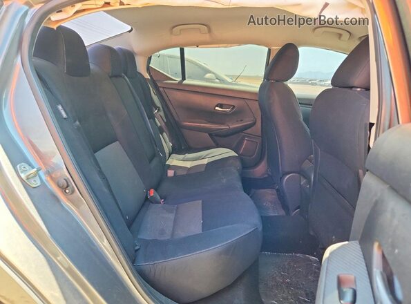 3N1AB8CV2MY211851 2021 NISSAN SENTRA Charcoal Vista de los asientos traseros