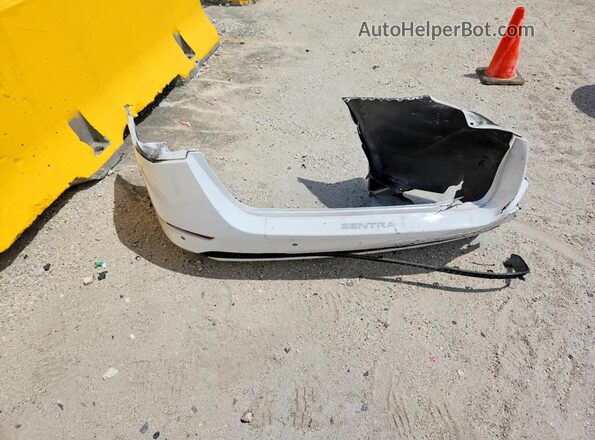 3N1AB8CV2NY249596 2022 NISSAN SENTRA White Вид підкапотного простору
