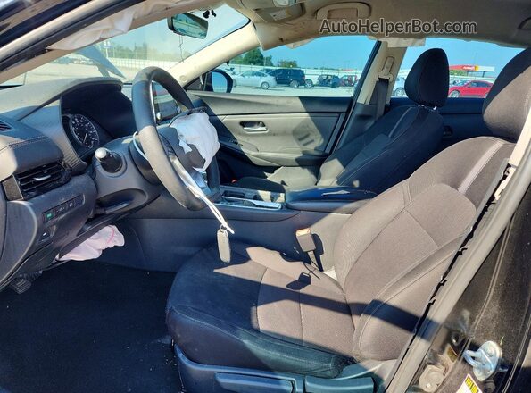 3N1AB8CV2RY310015 2024 NISSAN SENTRA Черный Вид салона спереди
