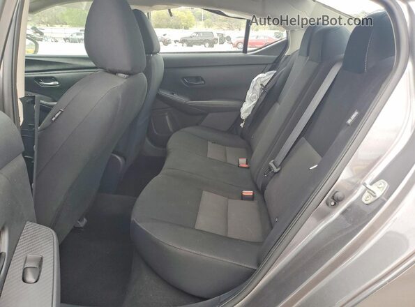 3N1AB8CV2RY333780 2024 NISSAN SENTRA Gray უკანა სავარძლების ხედი