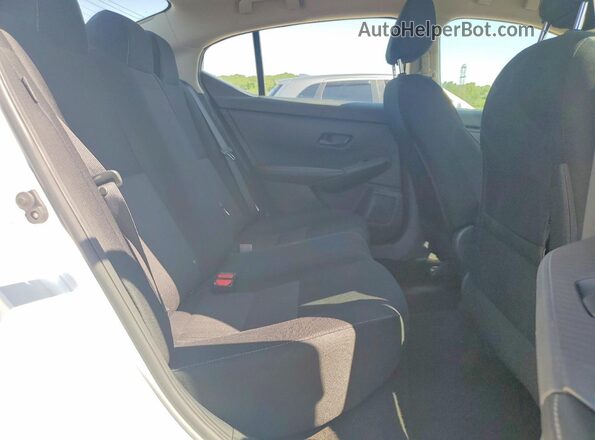 3N1AB8CV2RY352152 2024 NISSAN SENTRA Белый Вид задних сидений