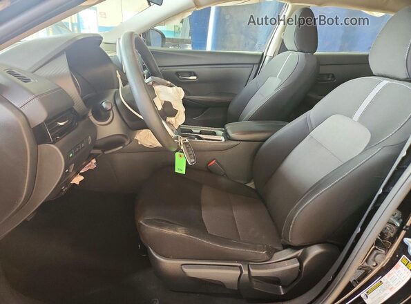 3N1AB8CV2SY231336 2025 NISSAN SENTRA Black Widok wnętrza z przodu
