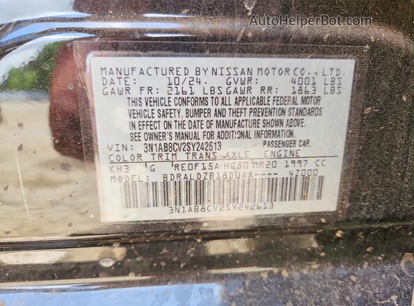 3N1AB8CV2SY242613 2025 NISSAN SENTRA Black Widok komory silnika