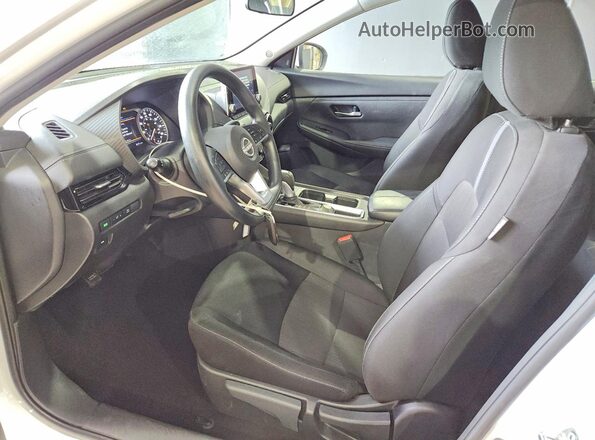 3N1AB8CV2SY278608 2025 NISSAN SENTRA Белый Вид салона спереди