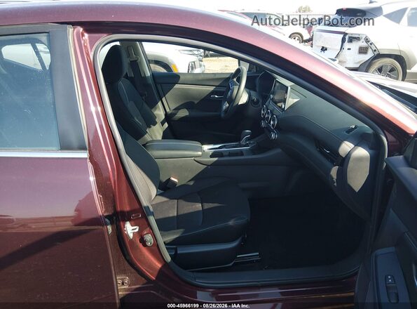 3N1AB8CV2SY280696 2025 NISSAN SENTRA Maroon Vista interior delantera