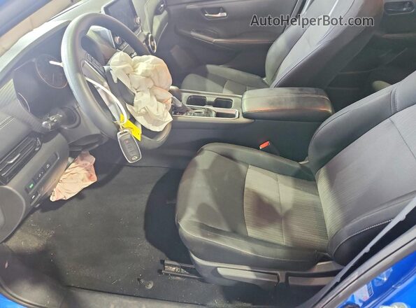 3N1AB8CV2SY293366 2025 NISSAN SENTRA Синий Вид салона спереди