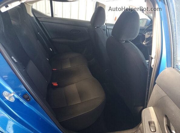 3N1AB8CV2SY325670 2025 NISSAN SENTRA Blue Vista interior trasera