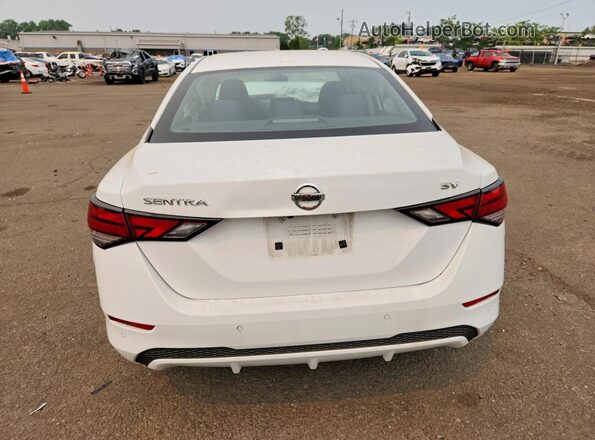 3N1AB8CV3MY222857 2021 NISSAN SENTRA White Widok z tyłu