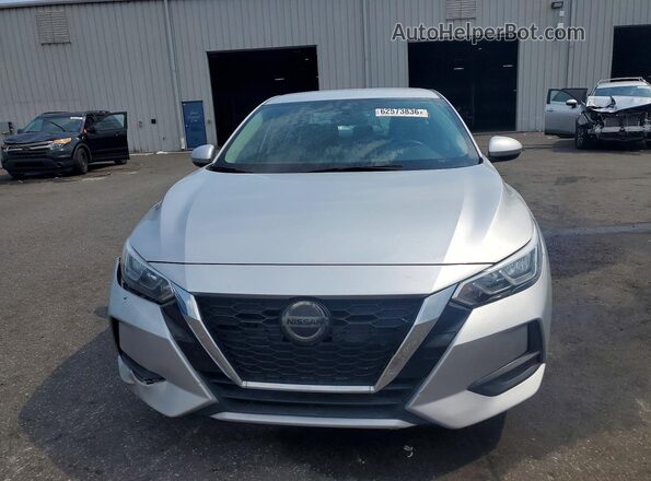 3N1AB8CV3MY253333 2021 NISSAN SENTRA Silver Widok z przodu