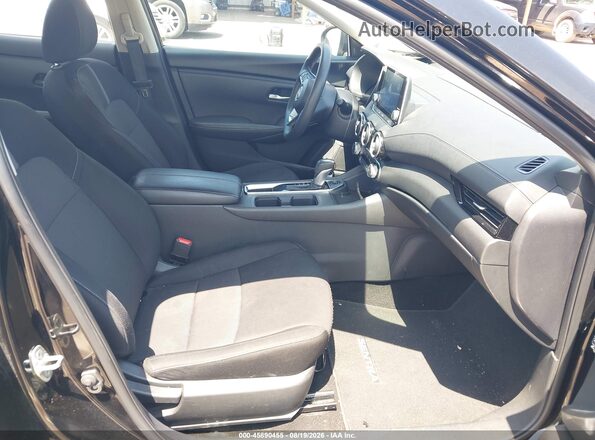 3N1AB8CV3RY292589 2024 NISSAN SENTRA Black Вид салону спереду