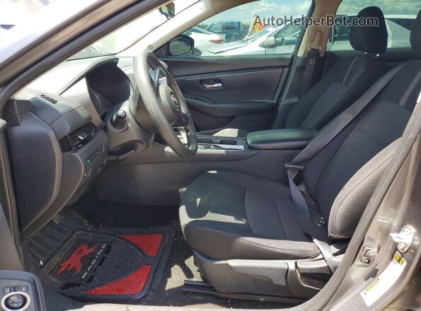 3N1AB8CV3RY305292 2024 NISSAN SENTRA Серый Вид салона спереди