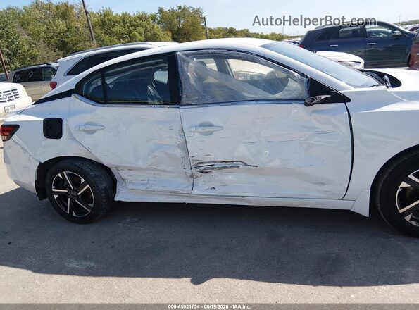 3N1AB8CV3SY412820 2025 NISSAN SENTRA White Rear interior view