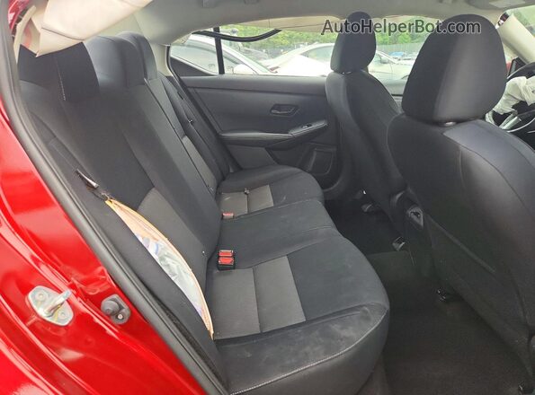 3N1AB8CV4RY210742 2024 NISSAN SENTRA Red Vista de los asientos traseros