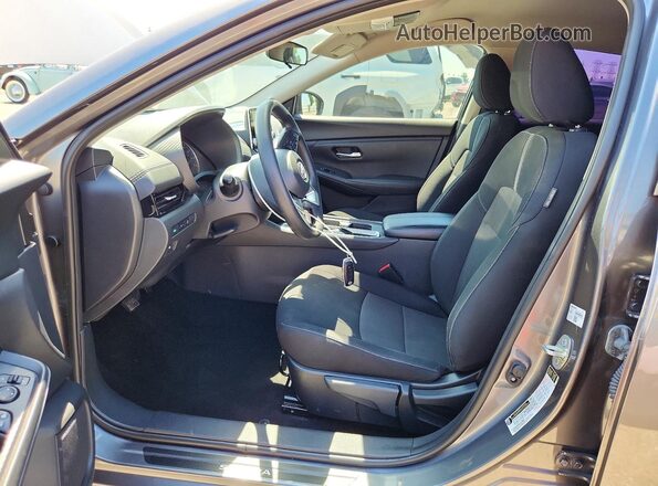 3N1AB8CV4SY341479 2025 NISSAN SENTRA Gray Вид салону спереду