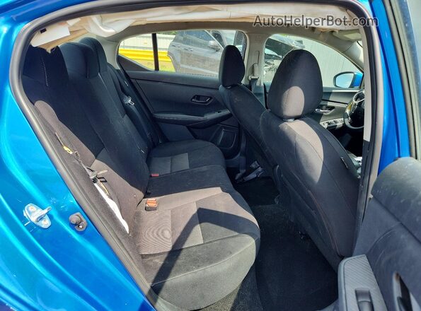 3N1AB8CV4SY380587 2025 NISSAN SENTRA Blue Vista de los asientos traseros