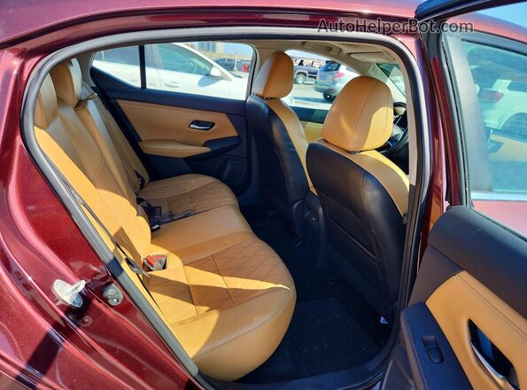 3N1AB8CV5MY293946 2021 NISSAN SENTRA Maroon უკანა სავარძლების ხედი