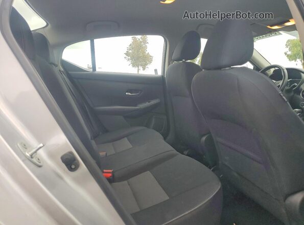 3N1AB8CV5MY294689 2021 NISSAN SENTRA Серебряный Вид задних сидений