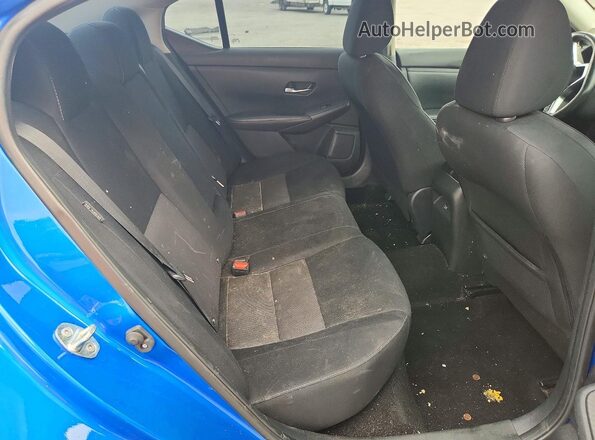 3N1AB8CV5NY276100 2022 NISSAN SENTRA Blue Rear seats view