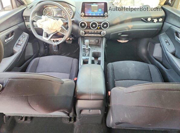 3N1AB8CV5RY267791 2024 NISSAN SENTRA White Առջևի վահանակի տեսք
