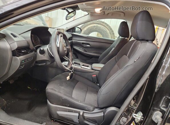 3N1AB8CV5RY339749 2024 NISSAN SENTRA Black Սալոնի դիմացի տեսք