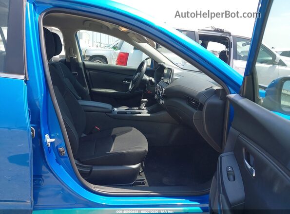 3N1AB8CV5SY255601 2025 NISSAN SENTRA Blue Vista interior delantera