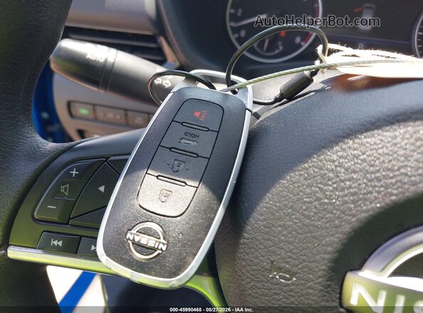 3N1AB8CV5SY255601 2025 NISSAN SENTRA Blue Vista del salpicadero
