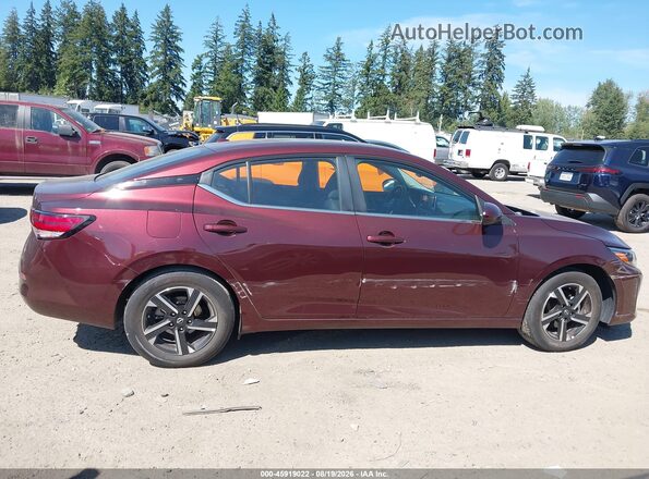 3N1AB8CV5SY352815 2025 NISSAN SENTRA Burgundy Vista interior trasera