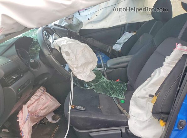 3N1AB8CV6NY314532 2022 NISSAN SENTRA Blue Front interior view