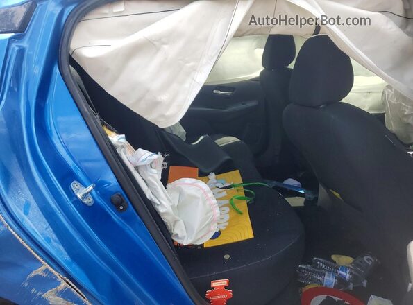 3N1AB8CV6NY314532 2022 NISSAN SENTRA Blue Rear seats view