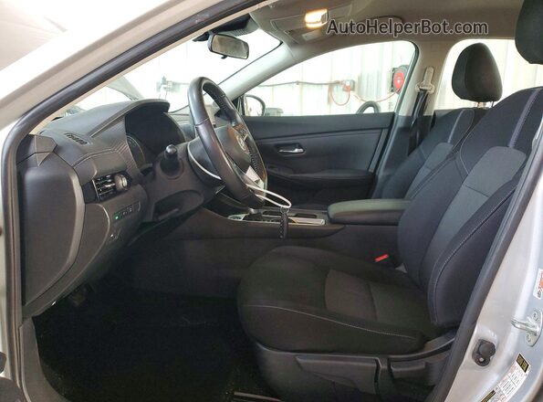 3N1AB8CV6PY235137 2023 NISSAN SENTRA Silver Սալոնի դիմացի տեսք