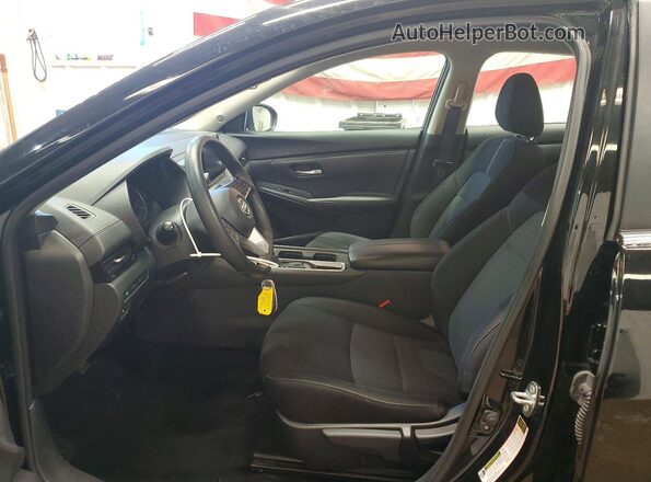 3N1AB8CV6RY254693 2024 NISSAN SENTRA Black Front interior view