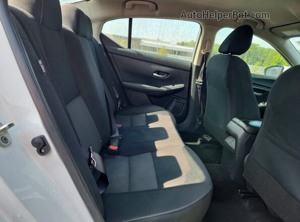 3N1AB8CV7PY287974 2023 NISSAN SENTRA White Հետևի նստատեղերի տեսք