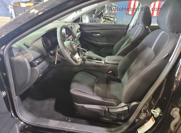 3N1AB8CV7SY226696 2025 NISSAN SENTRA Black Вид салону спереду